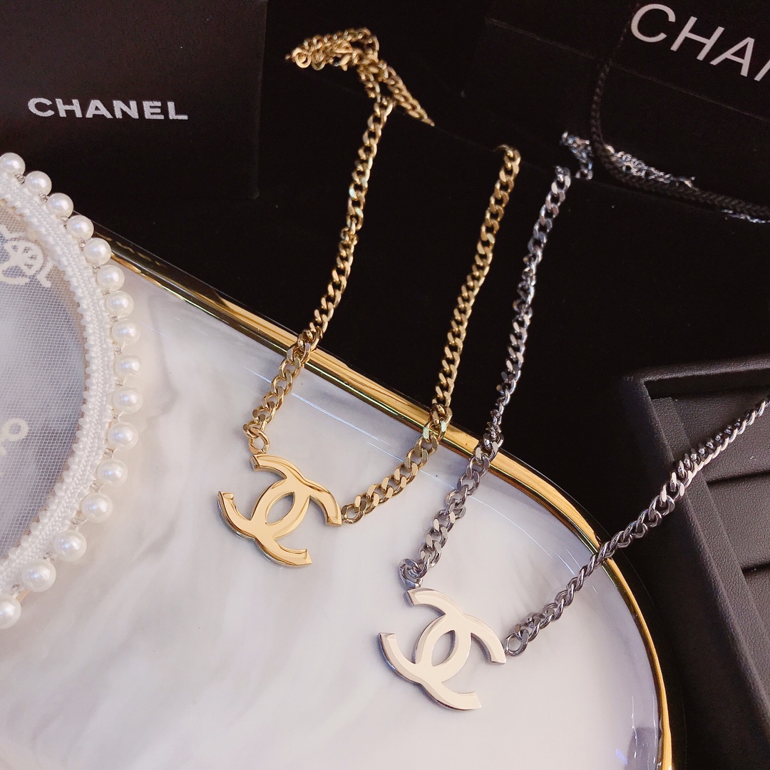X056 Chanel necklace 106329