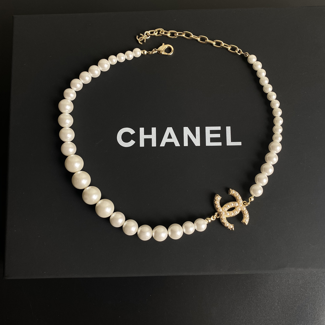 B003 Chanel choker necklace 106354