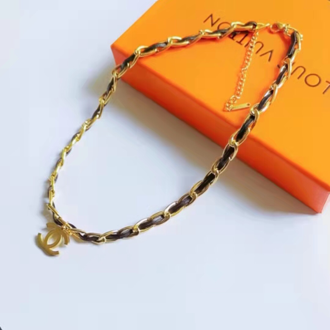 Chanel choker necklace 107017