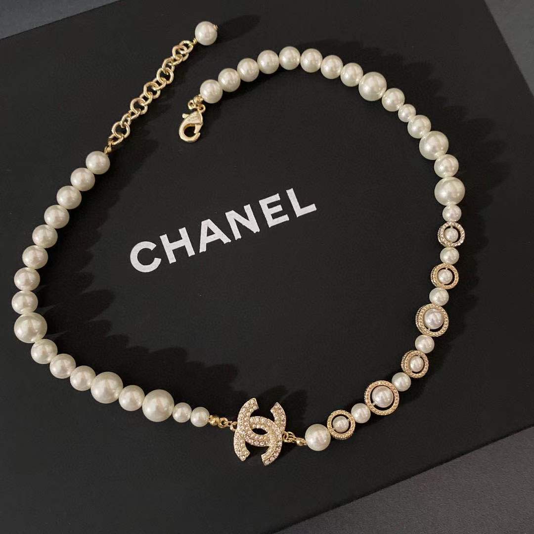 B292 Chanel choker necklace 104826