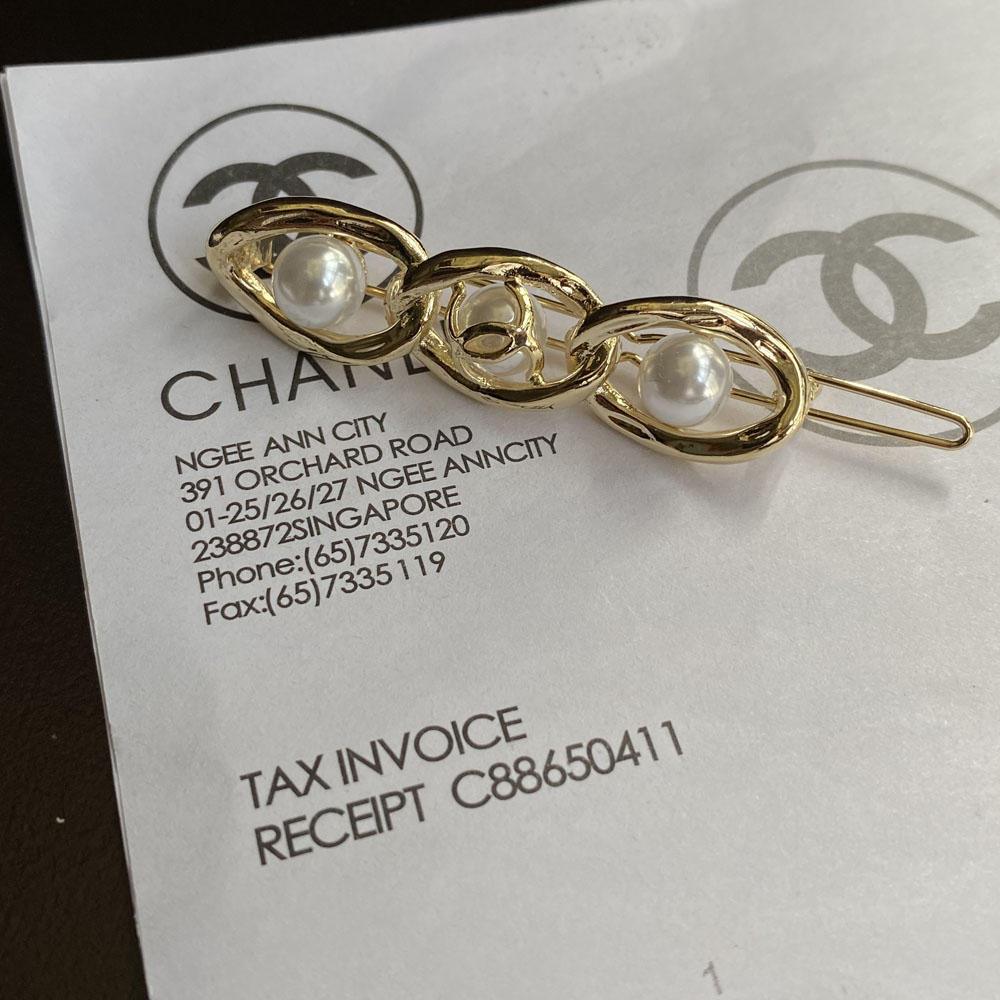 FS7044  Chanel hairclip 104647