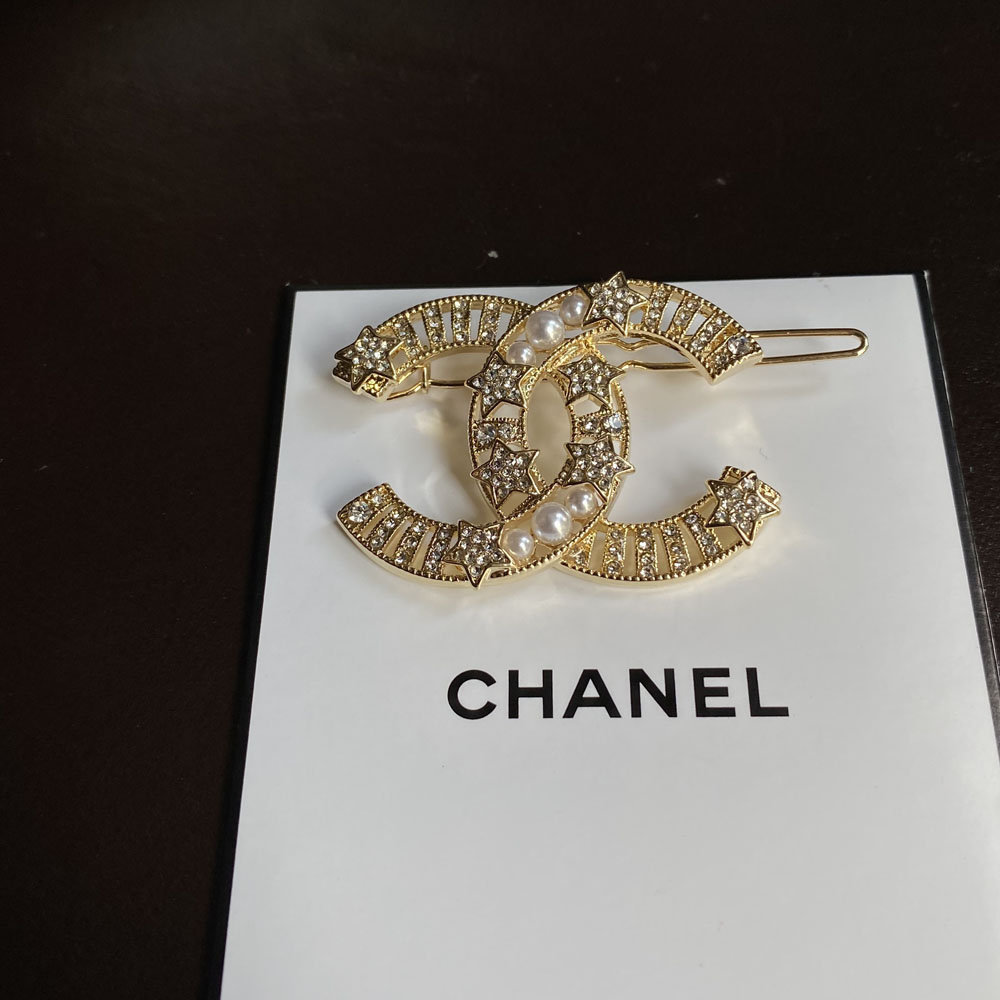 FS7033 Chanel hairclip 104662