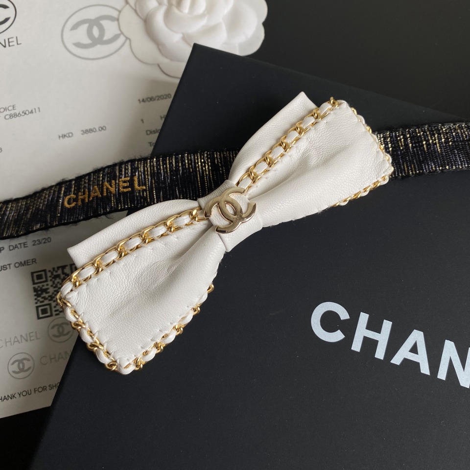 Chanel hairclip 105853