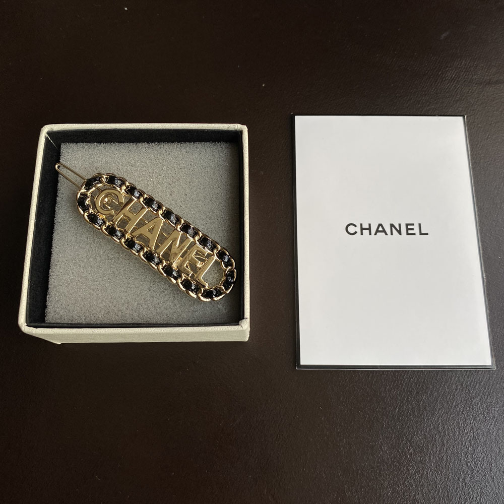 FS7017 Chanel hairclip(black) 104378