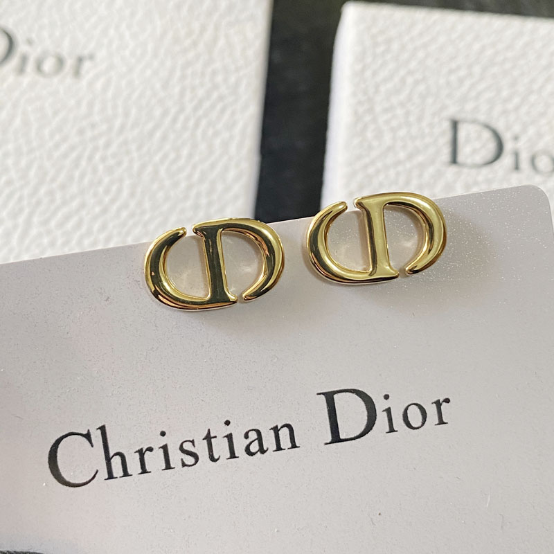 A017 Dior earring 104549