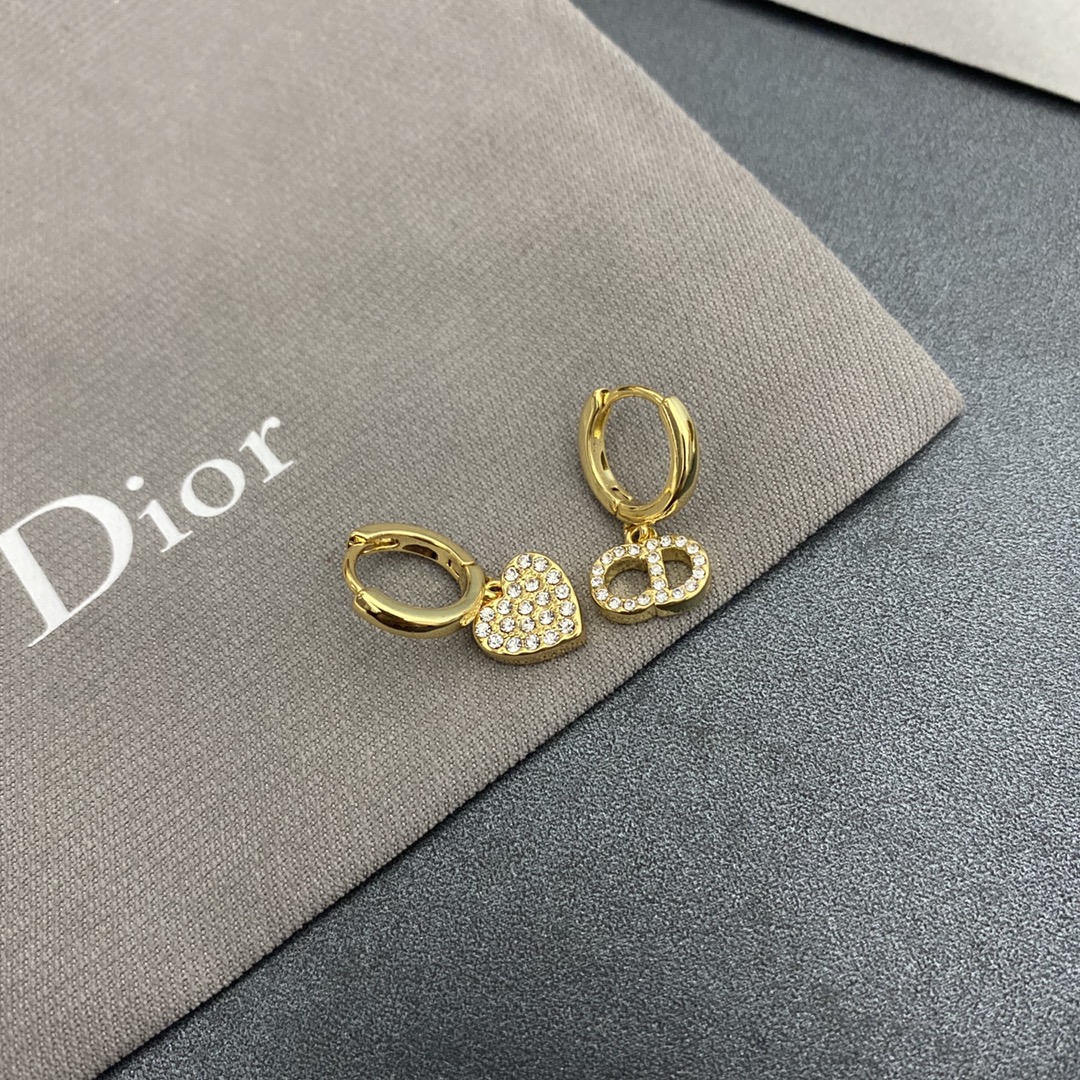 A631 Dior earring  107933