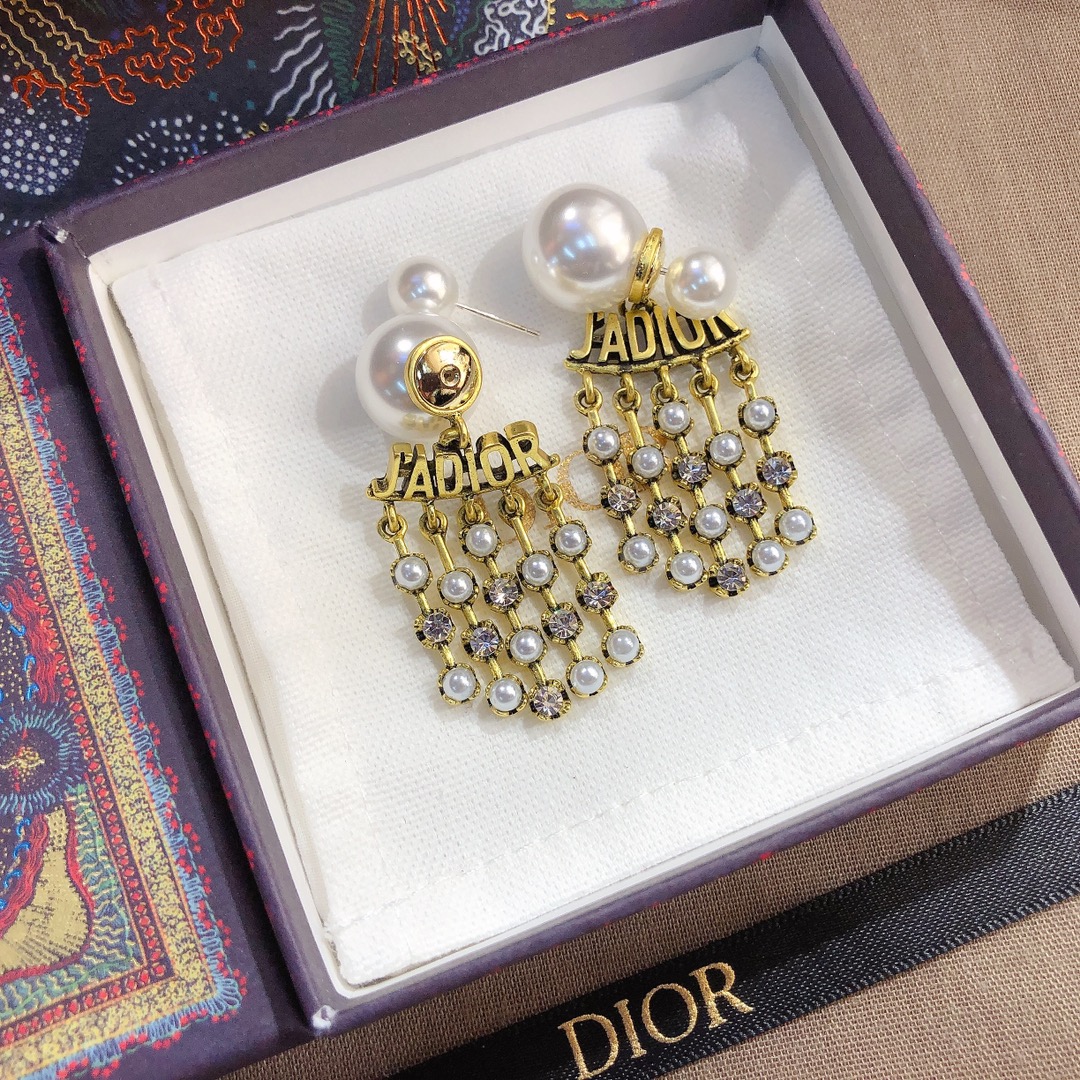 A566 Dior earring 106114