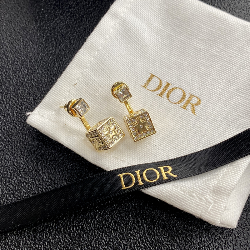 A212 Dior earring 105015