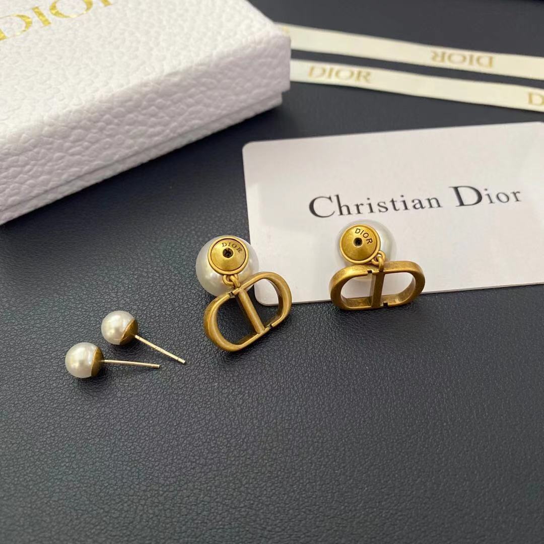 A477 Dior earring 106988