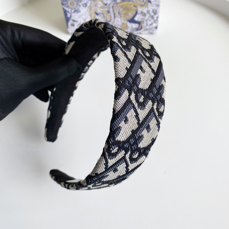 FG011  Dior headband 104626