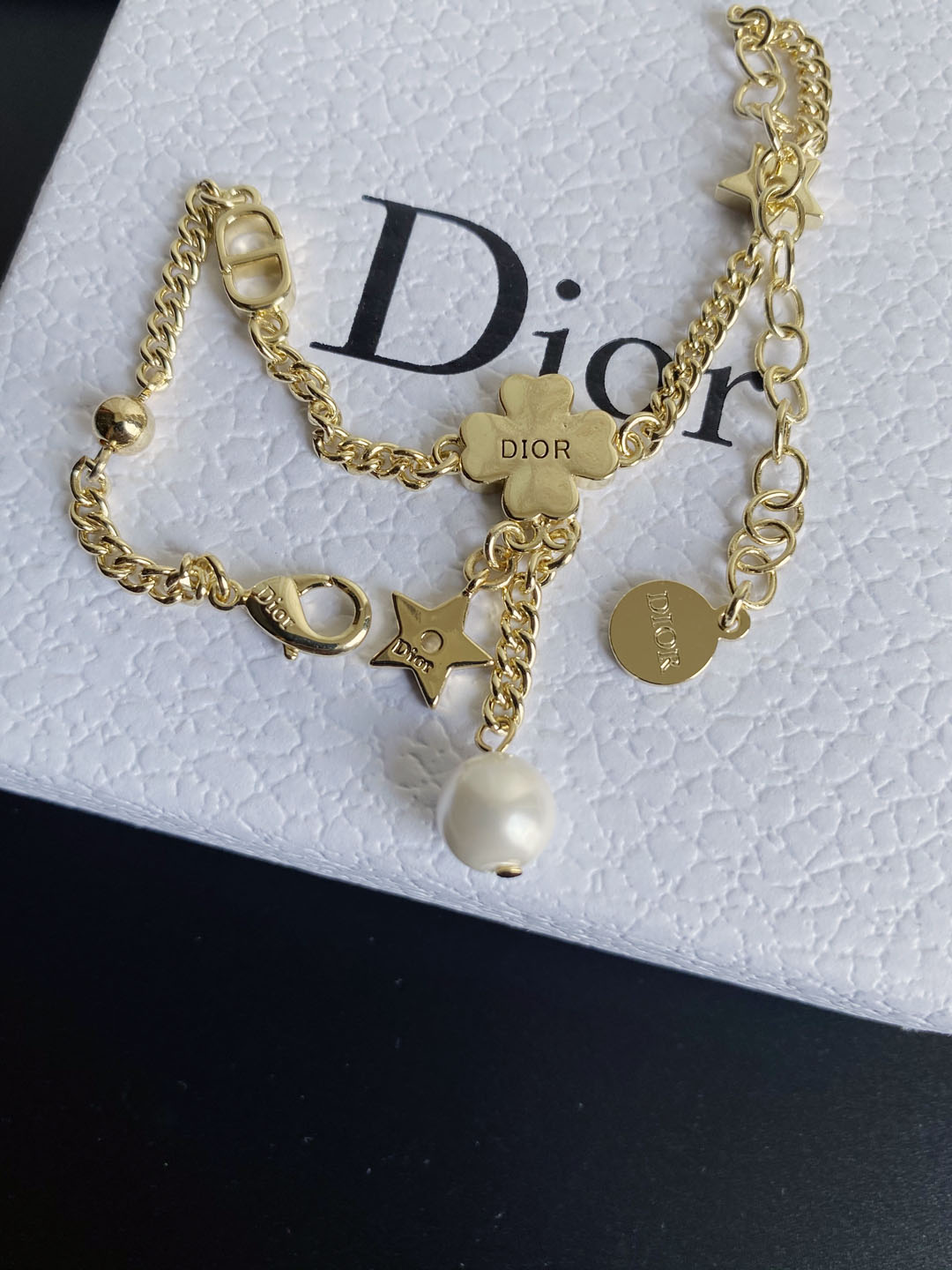 B201 Dior bracelet 105833