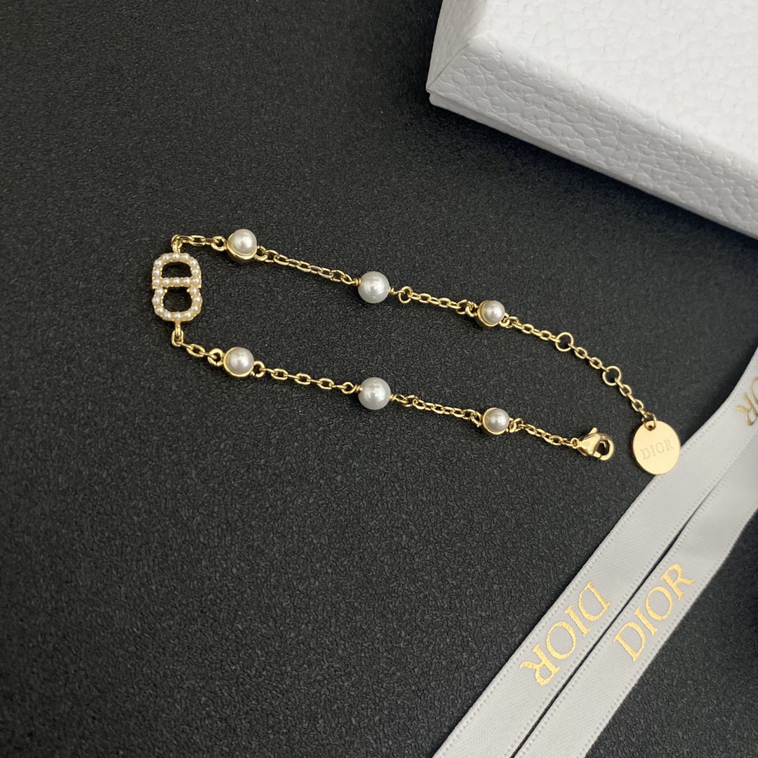 B026 Dior bracelet 107158