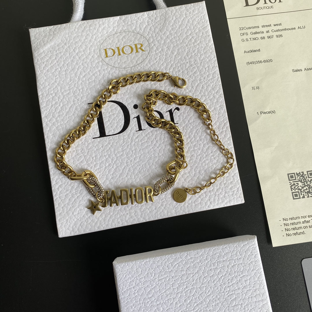 B258 Dior necklace 105390