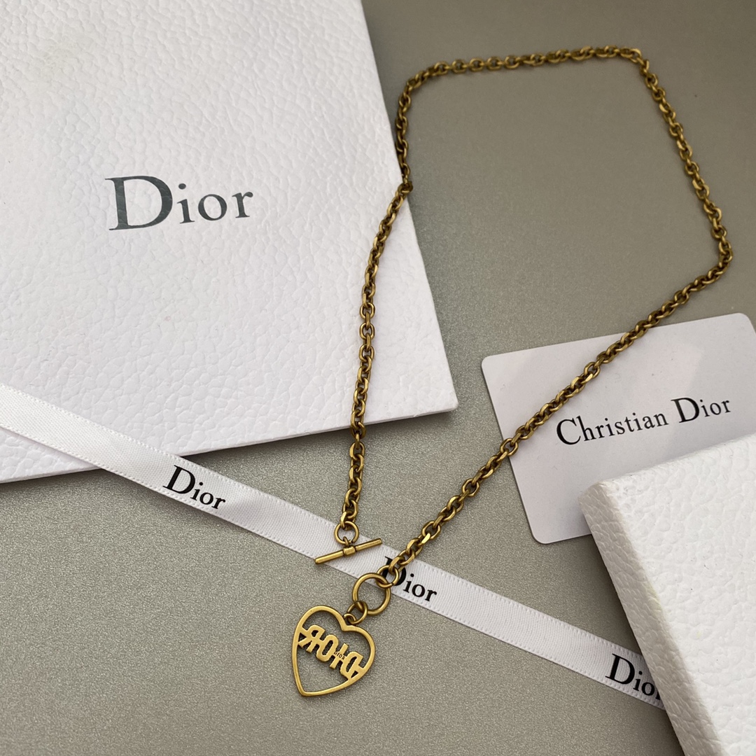 B125 Dior necklace 105929
