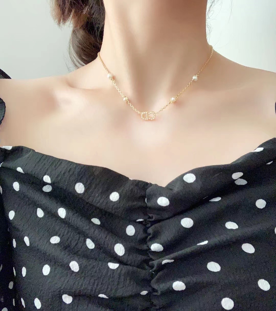 B193 Dior necklace 103755