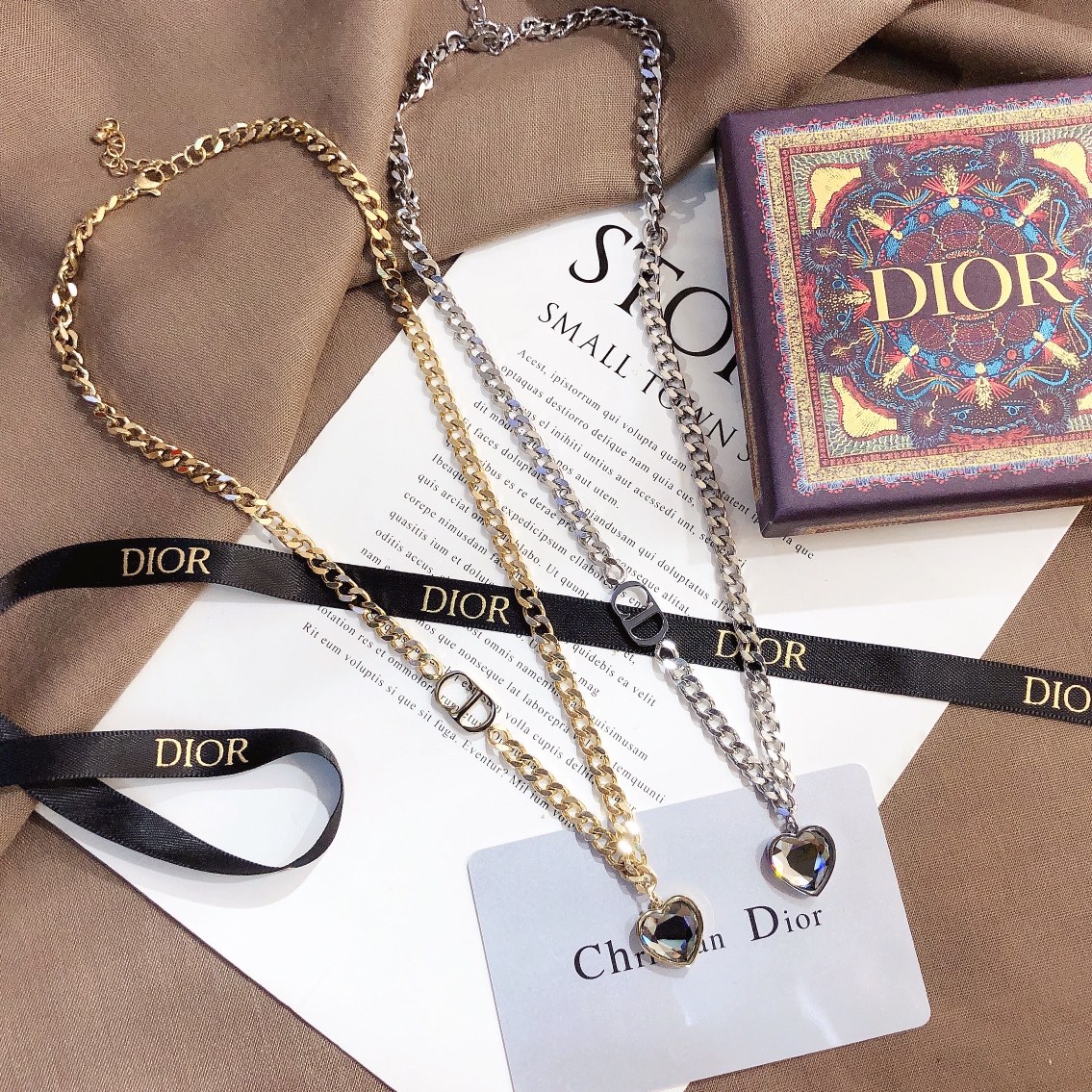 X366   Dior necklace 106787