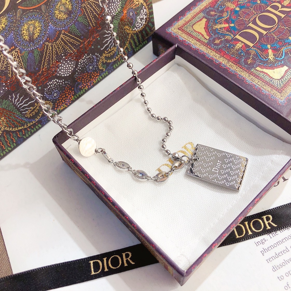 X367   Dior necklace 106797