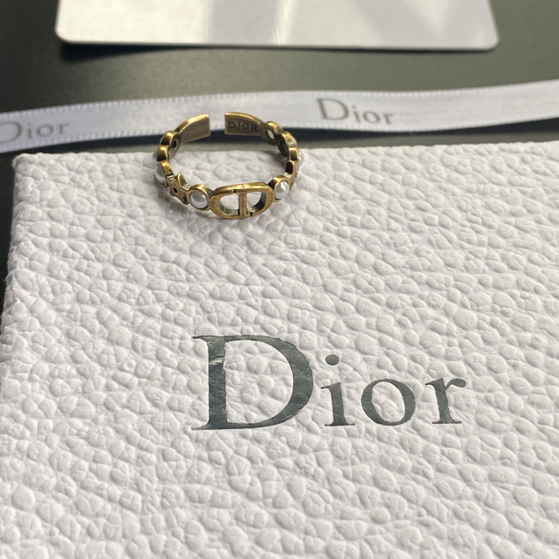 JZ035 Dior ring 104389