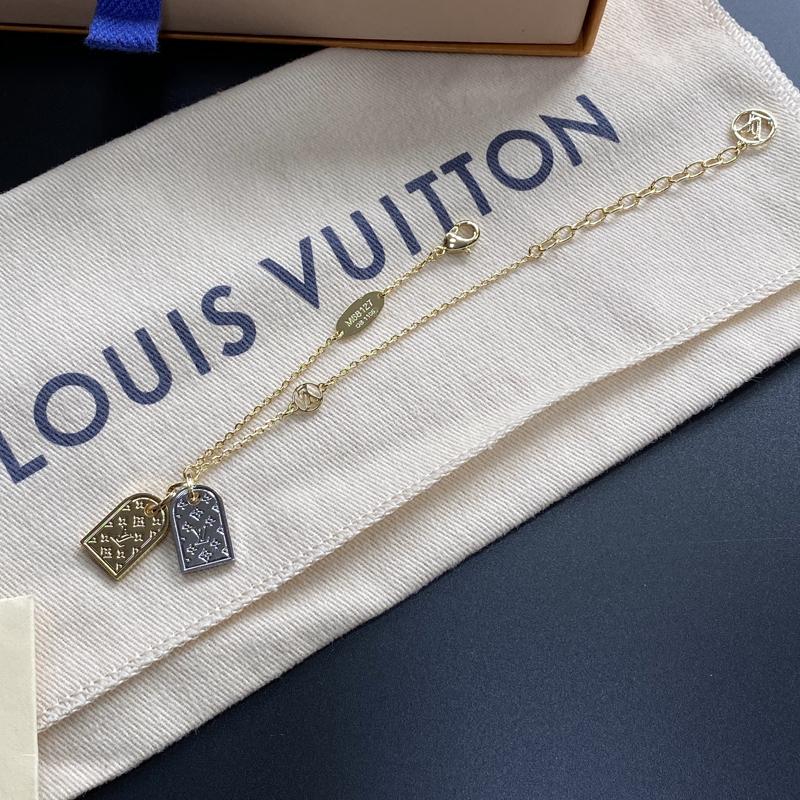 B099 LV bracelet 105006