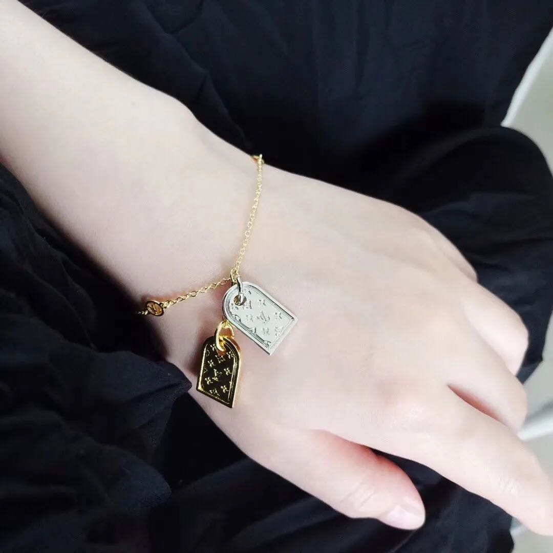 B099 LV bracelet 105006
