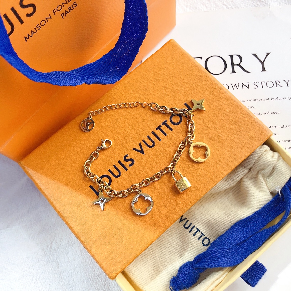 LV Bracelet 105029