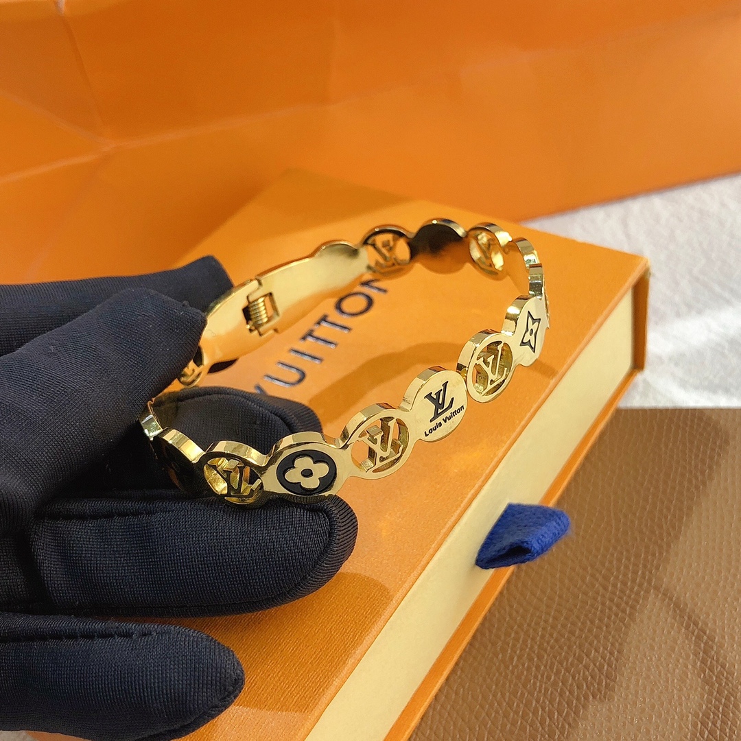 LV Bracelet 105044