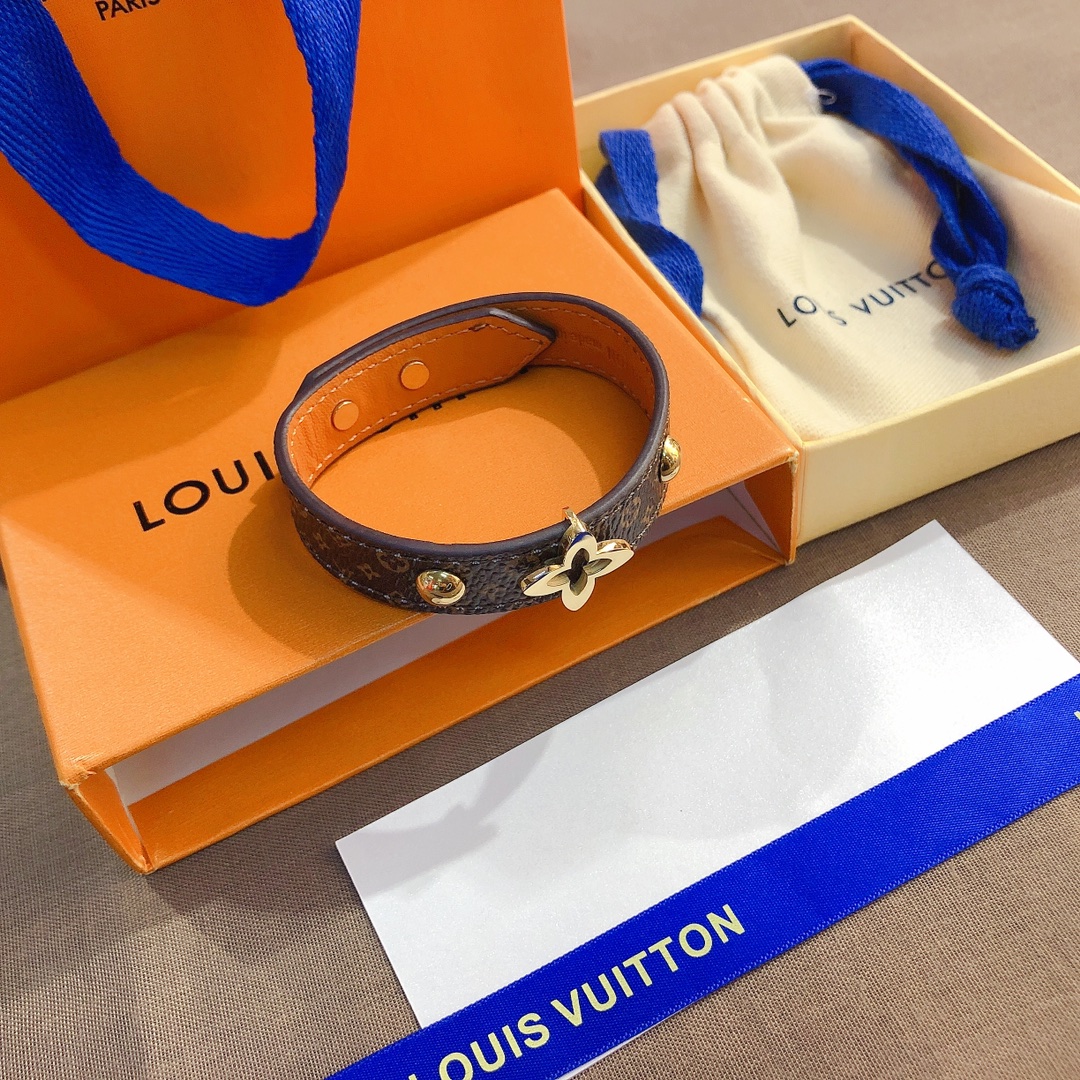 S191 LV Bracelet 105323