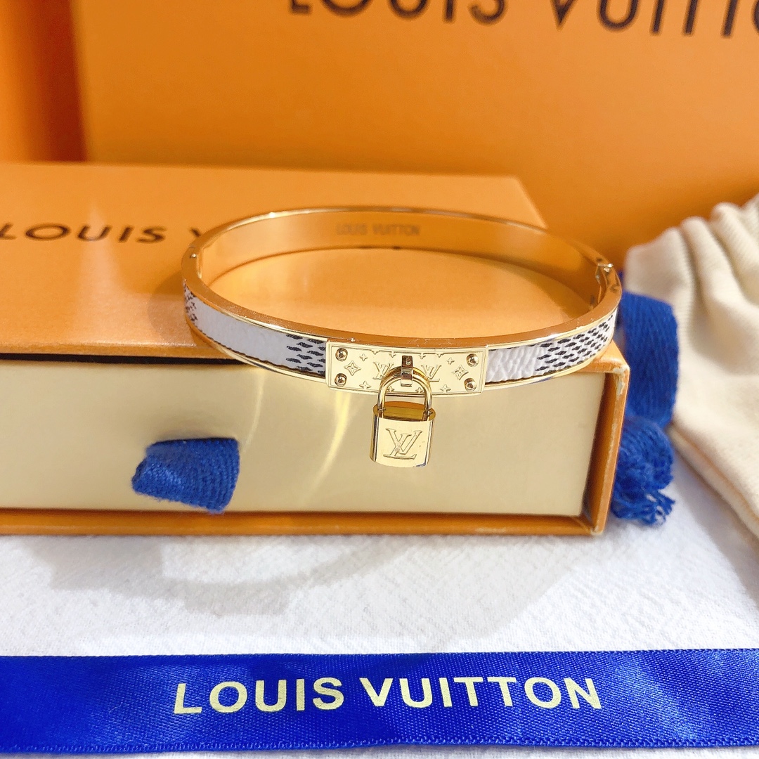 LV bracelet 106285