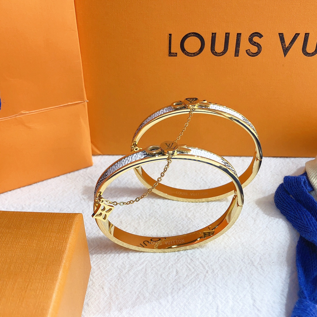 LV bracelet 106406