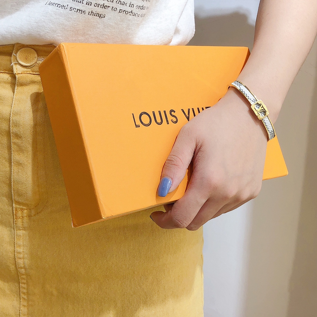 LV bracelet 106407