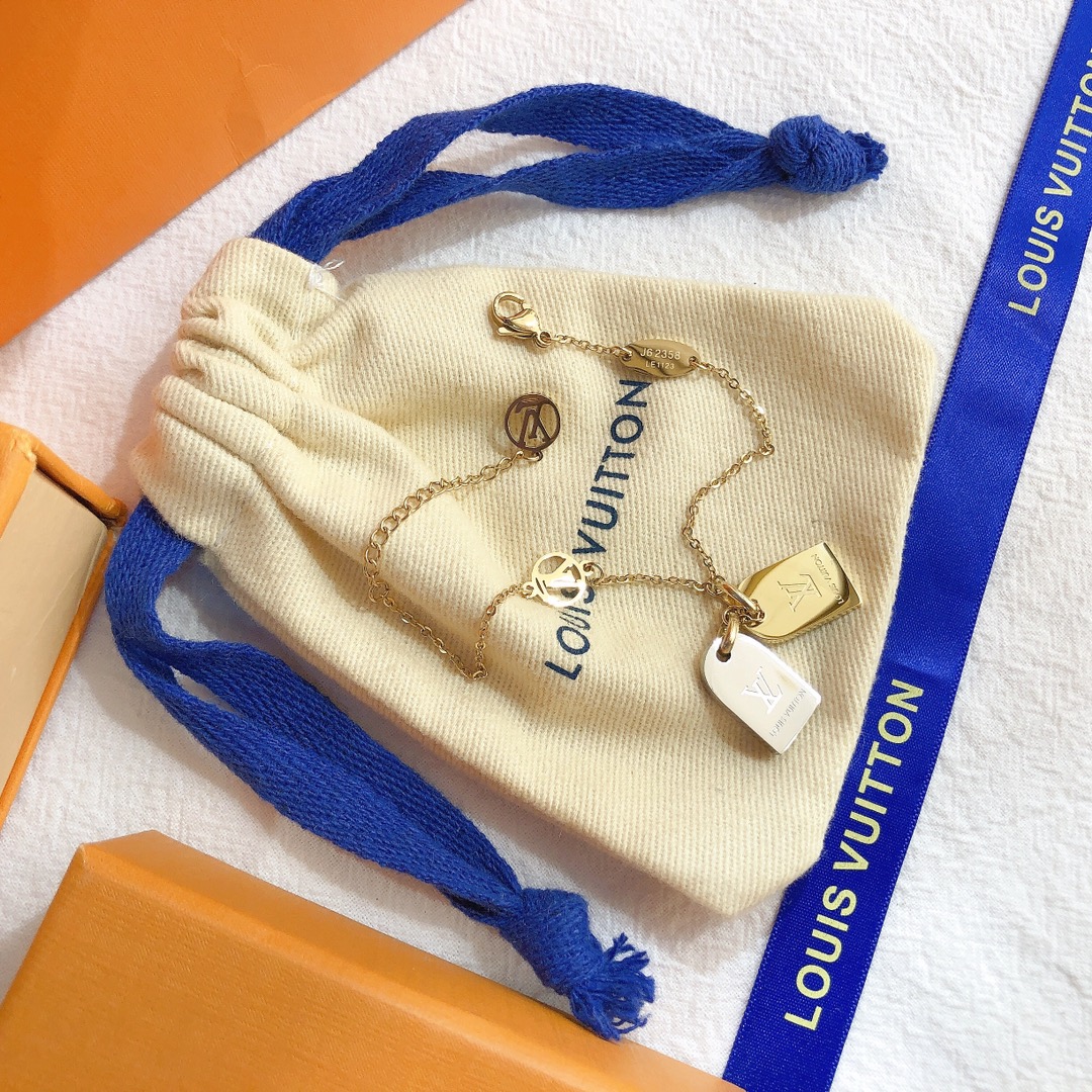 LV bracelet 106474
