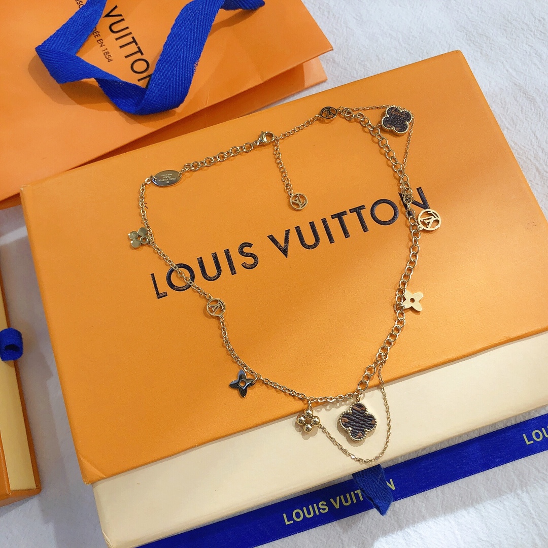 LV Bracelet/necklace 106481