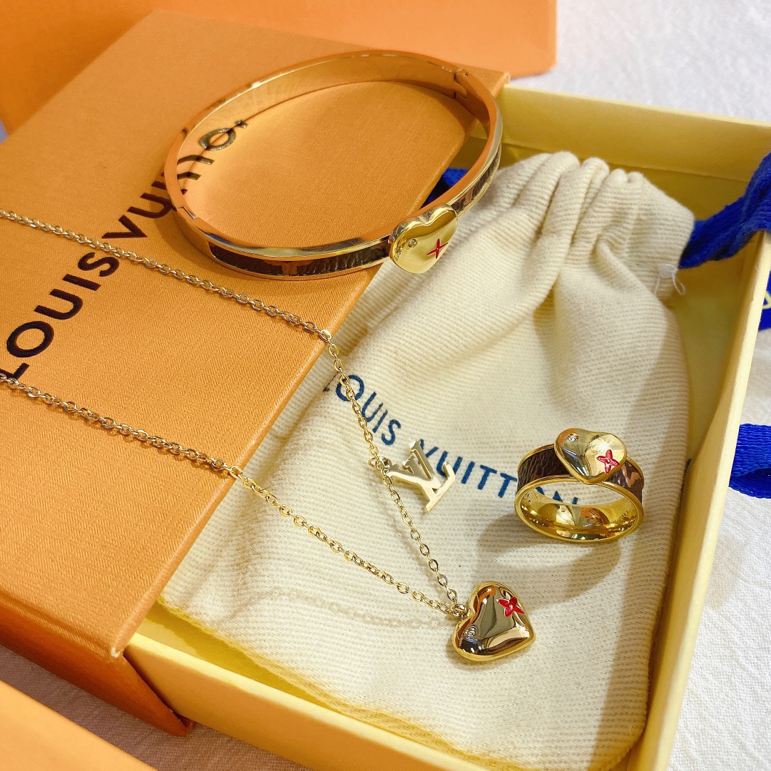 LV bracelet 106808