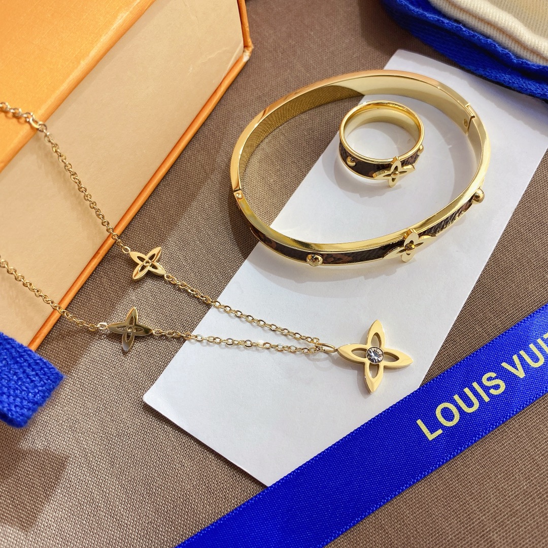 LV-bracelet 106809