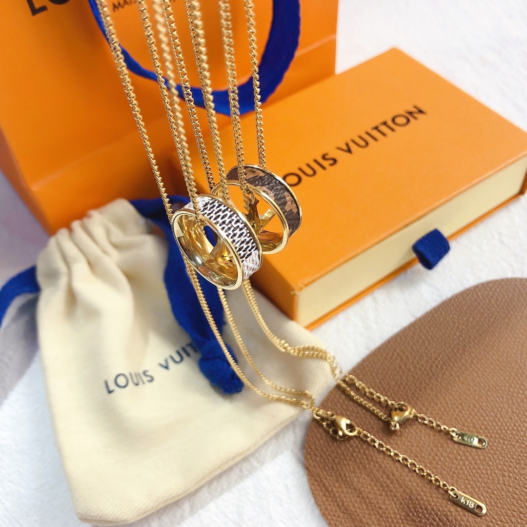 LV necklace 105027