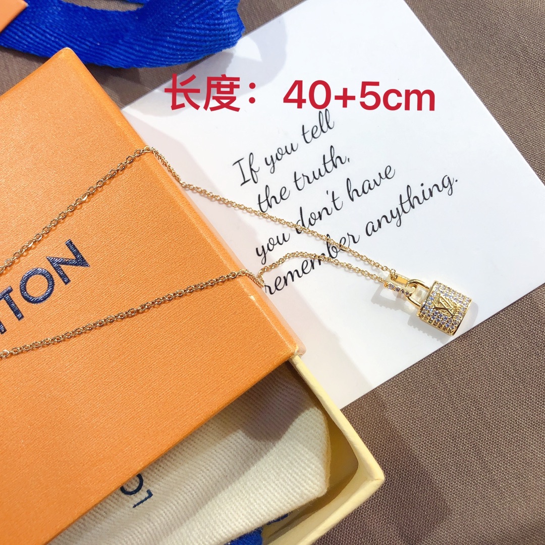 LV necklace 105363