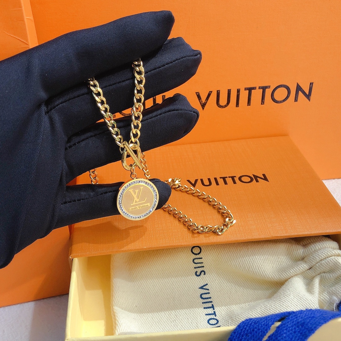 LV necklace 106521