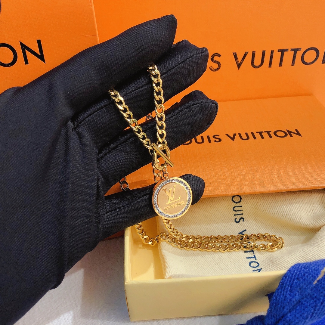LV necklace 106521