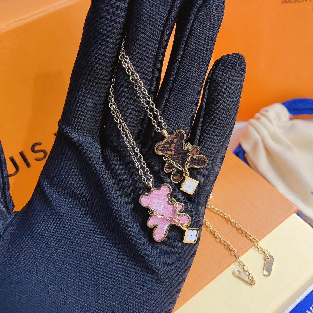 X359  lv necklace 106770