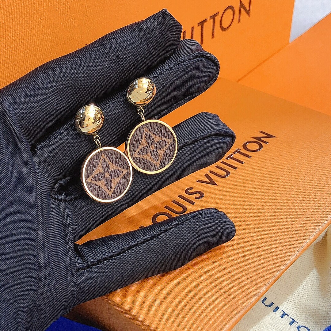 A607   LV earring 106772