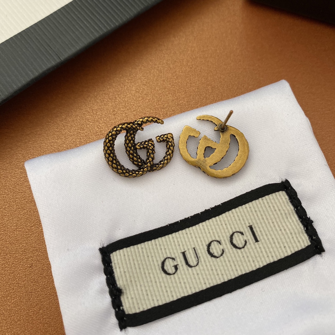 A625 Gucci earring 104677