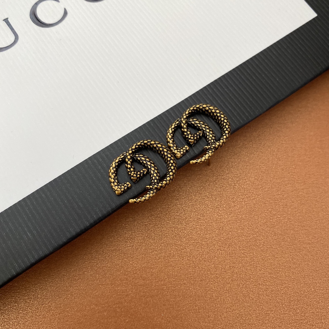 A625 Gucci earring 104677