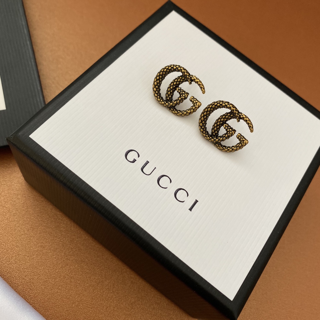 A625 Gucci earring 104677