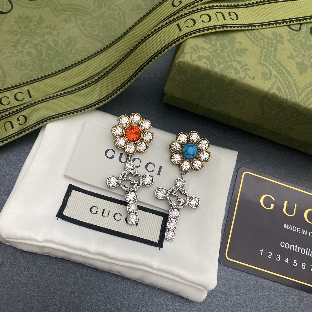 A221 Gucci earring 106639