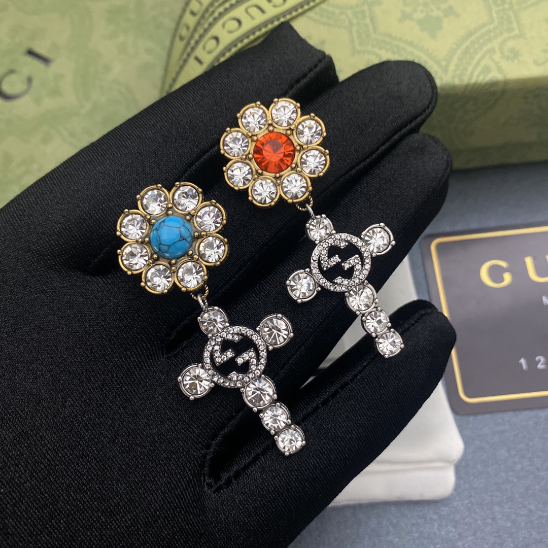 A221 Gucci earring 106639