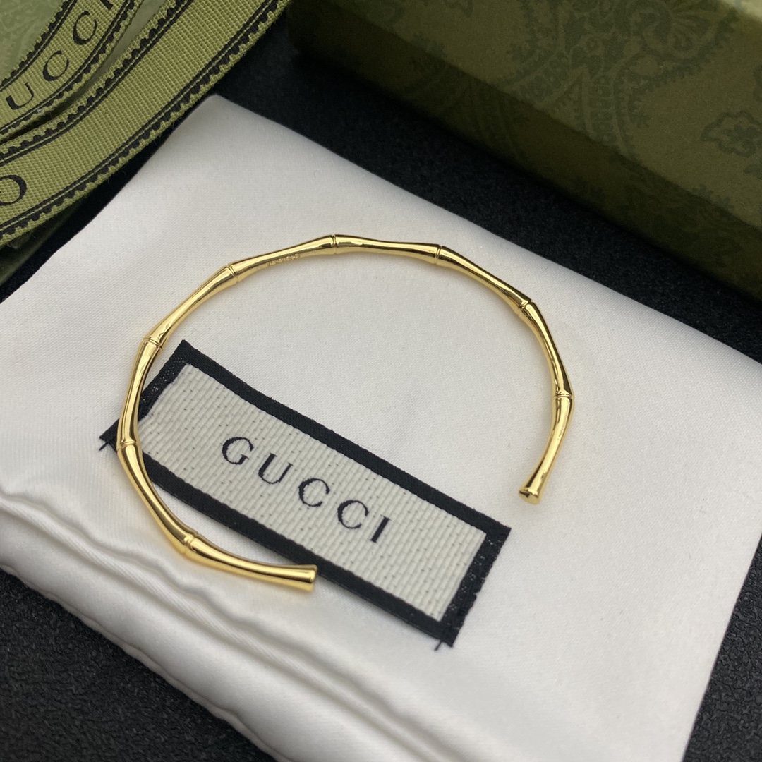 B111  Gucci bracelet 107223