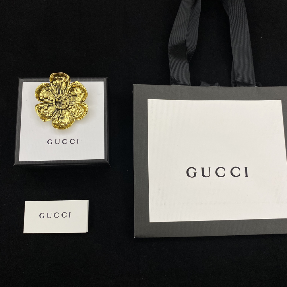 C088 Gucci brooch 107827