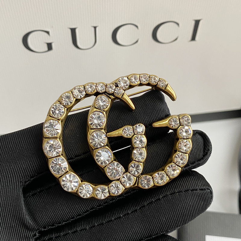 C115 Gucci brooch 103901