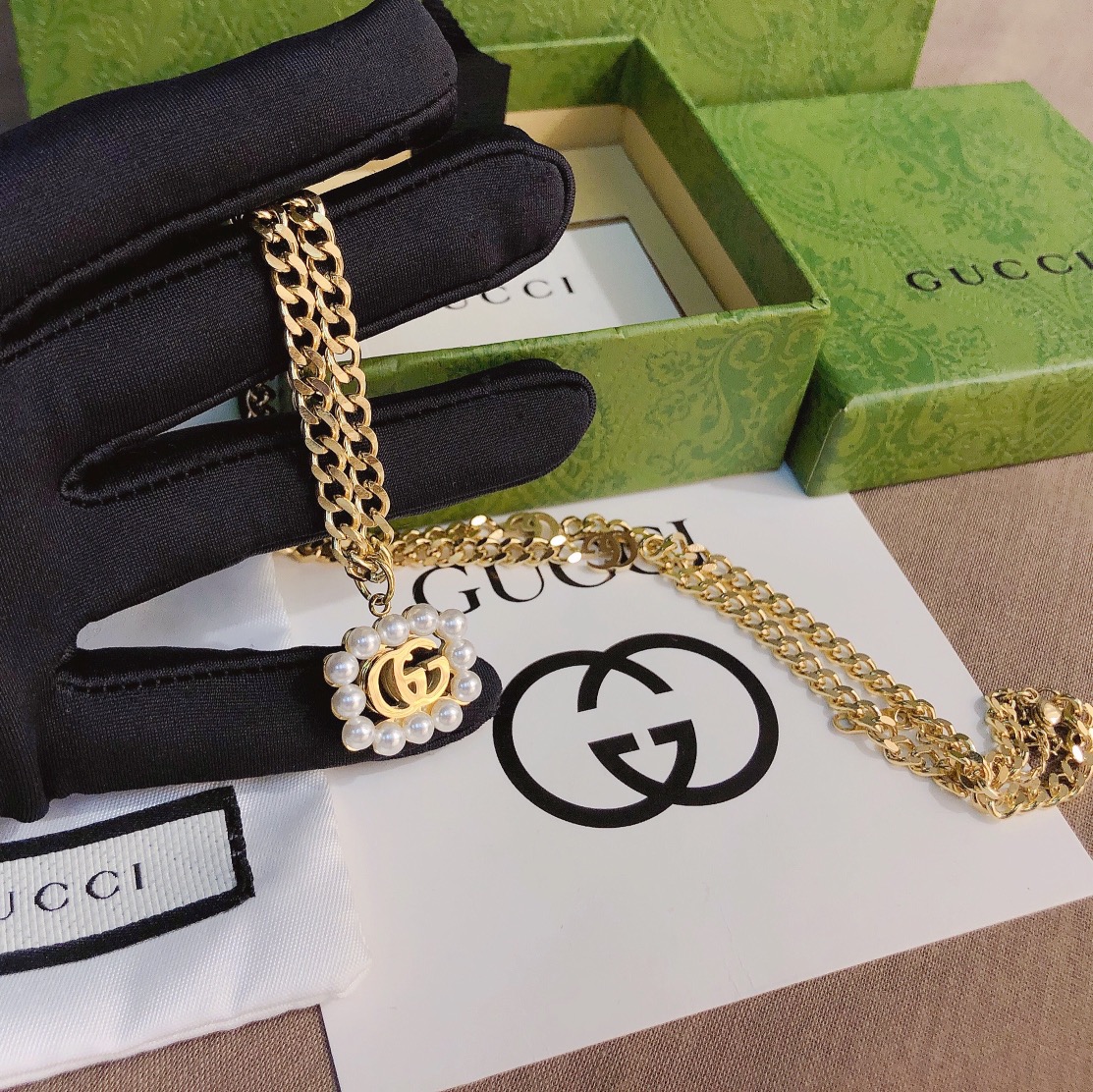 Gucci necklace 105739