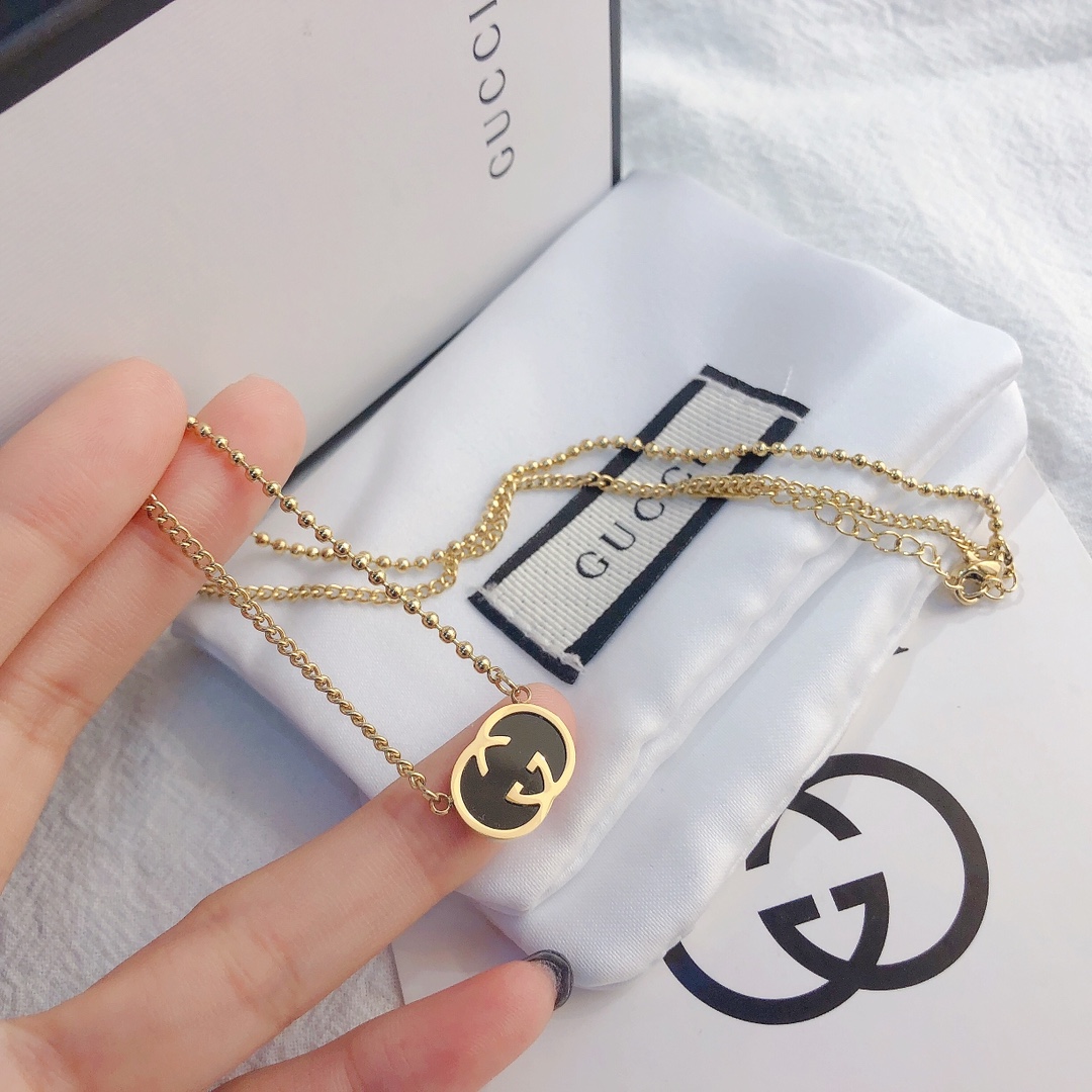 X259 Gucci necklace 104951